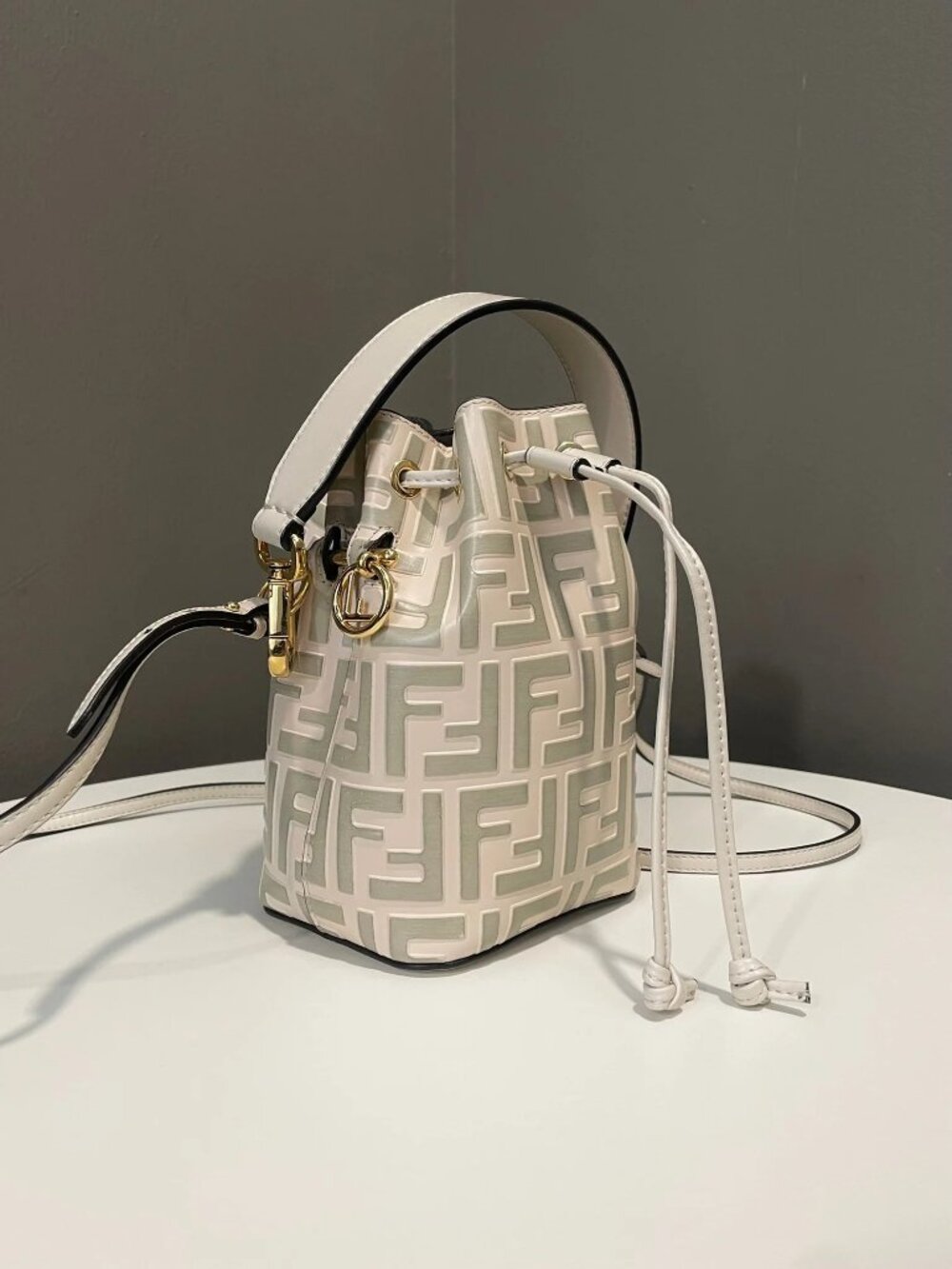 Fendi Mon Tresor Mini-Bag Grey / Beige - Picture 5 of 6